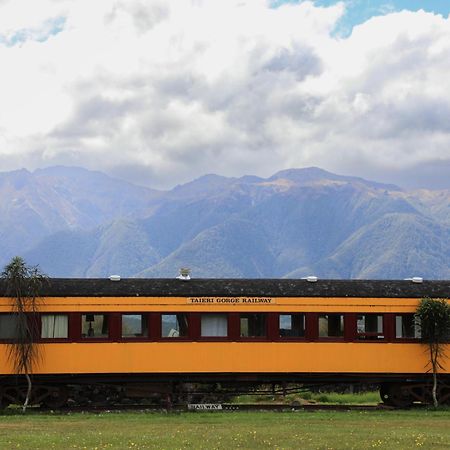 Te Anau Lodge Eksteriør billede