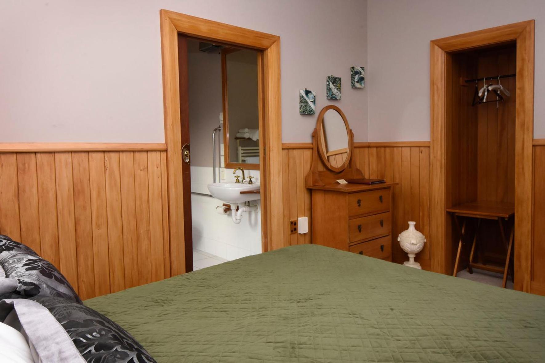 Te Anau Lodge Eksteriør billede